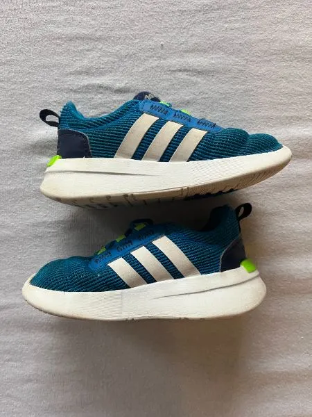 Adidas Runners, Blue, size 6.5, Shoes 6.5 (Walkers:12-24 mth)