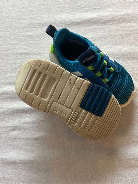 Adidas Runners, Blue, size 6.5, Shoes 6.5 (Walkers:12-24 mth)