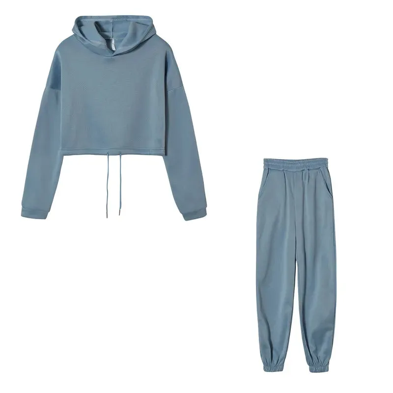 Anna Kort Trainingspak – Modebewust En Comfortabel