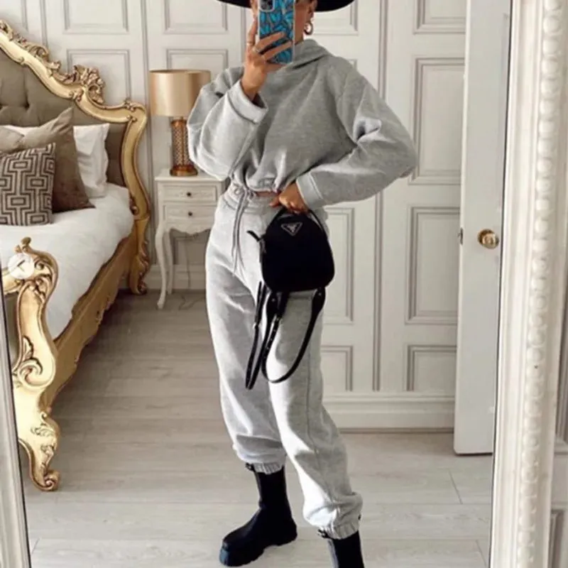 Anna Kort Trainingspak – Modebewust En Comfortabel