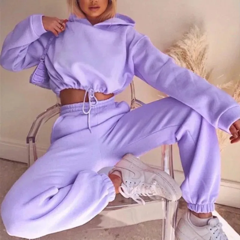 Anna Kort Trainingspak – Modebewust En Comfortabel