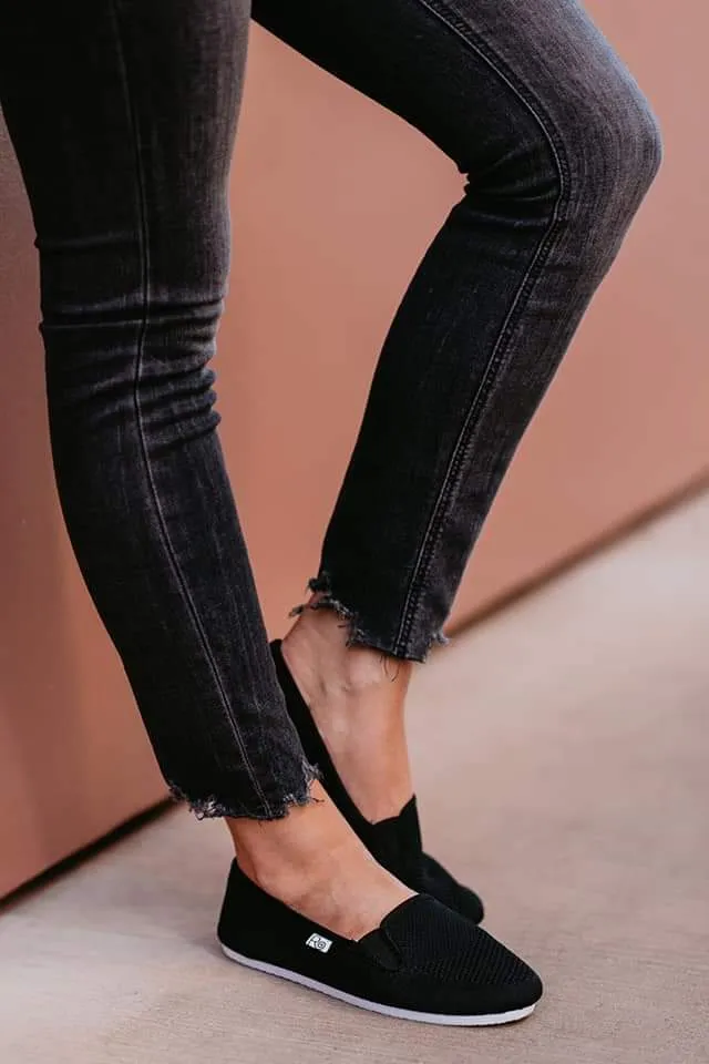 Black Athletic Sneaker