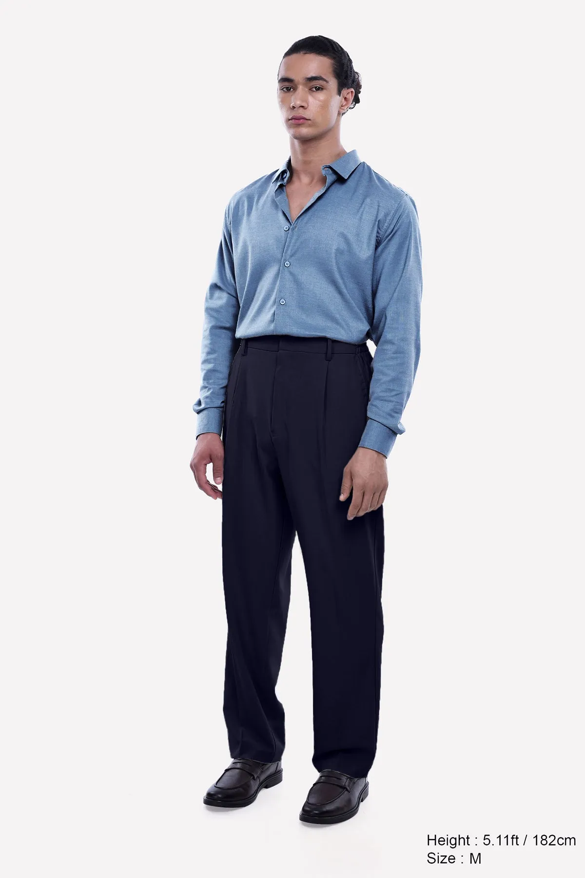 EASY IRON RELAXED TROUSERS IN BLUE
