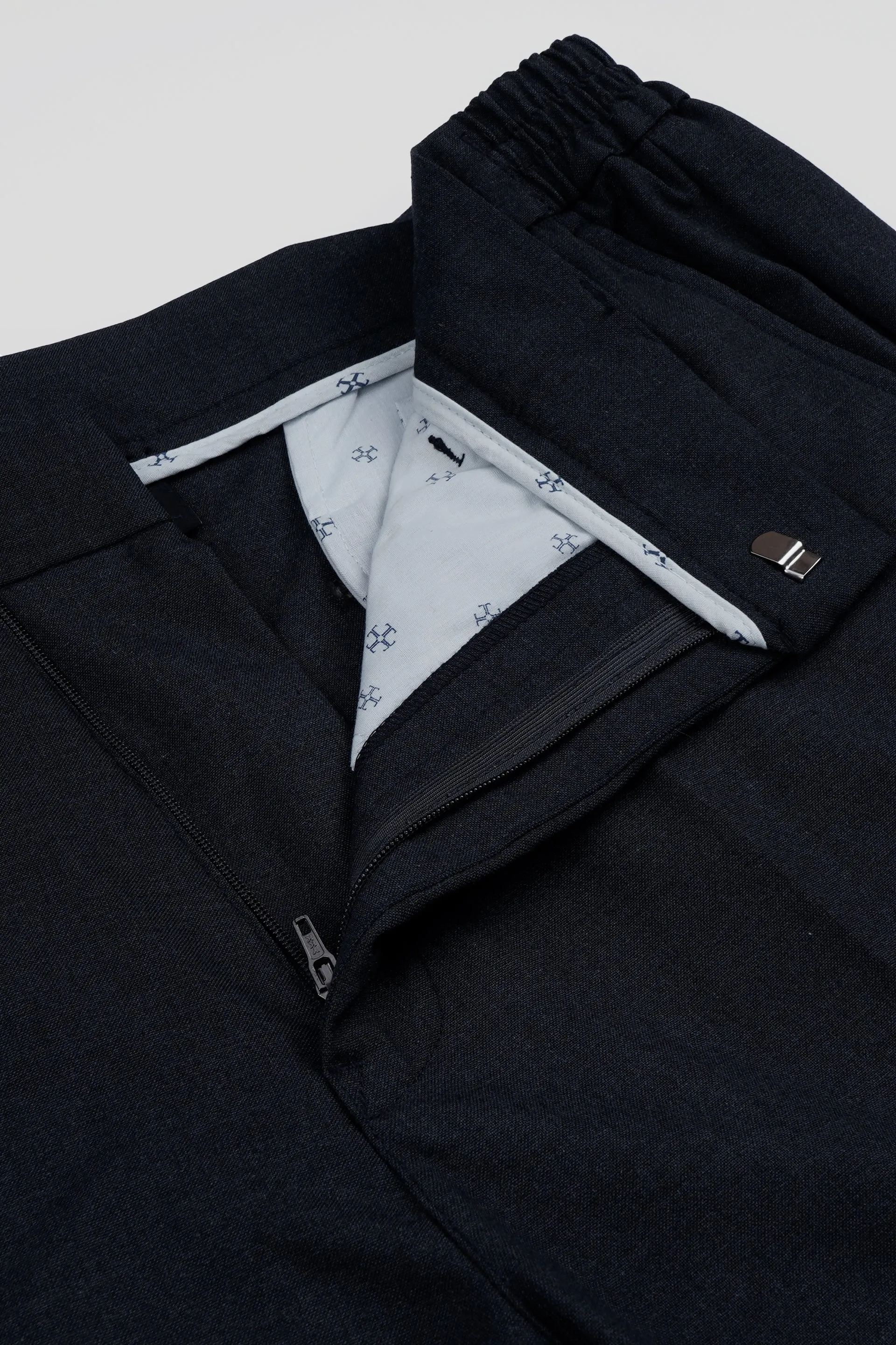 EASY IRON RELAXED TROUSERS IN BLUE