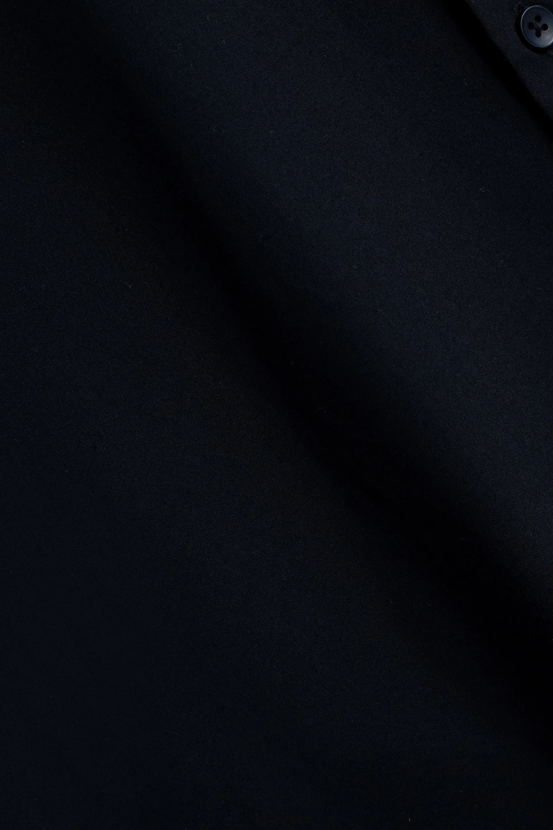 EASY IRON STRETCH SHIRT IN BLACK