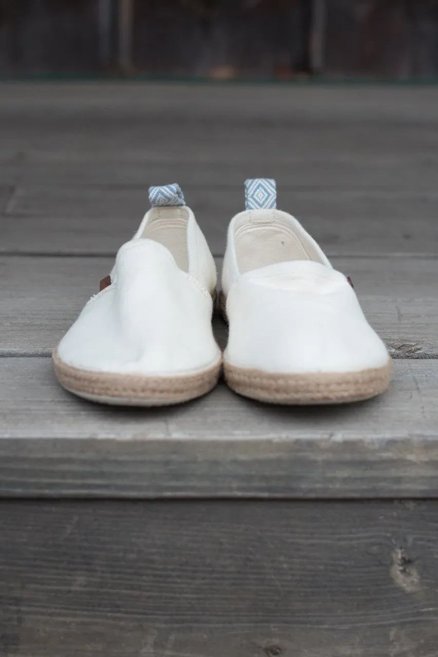 Ivory Inkaas Flats