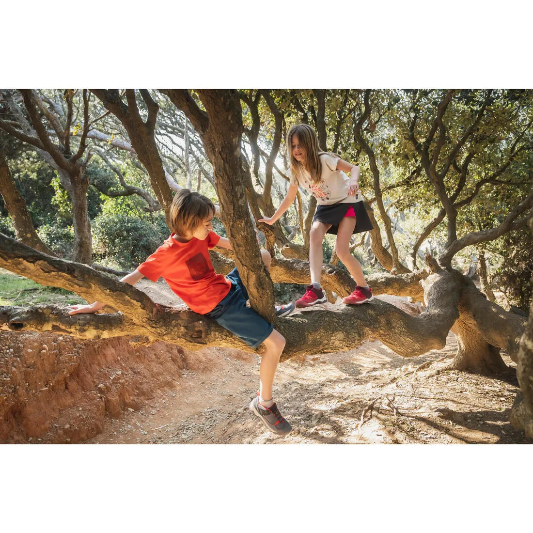 Kid's Hiking T-shirt Age 7-15 - MH100