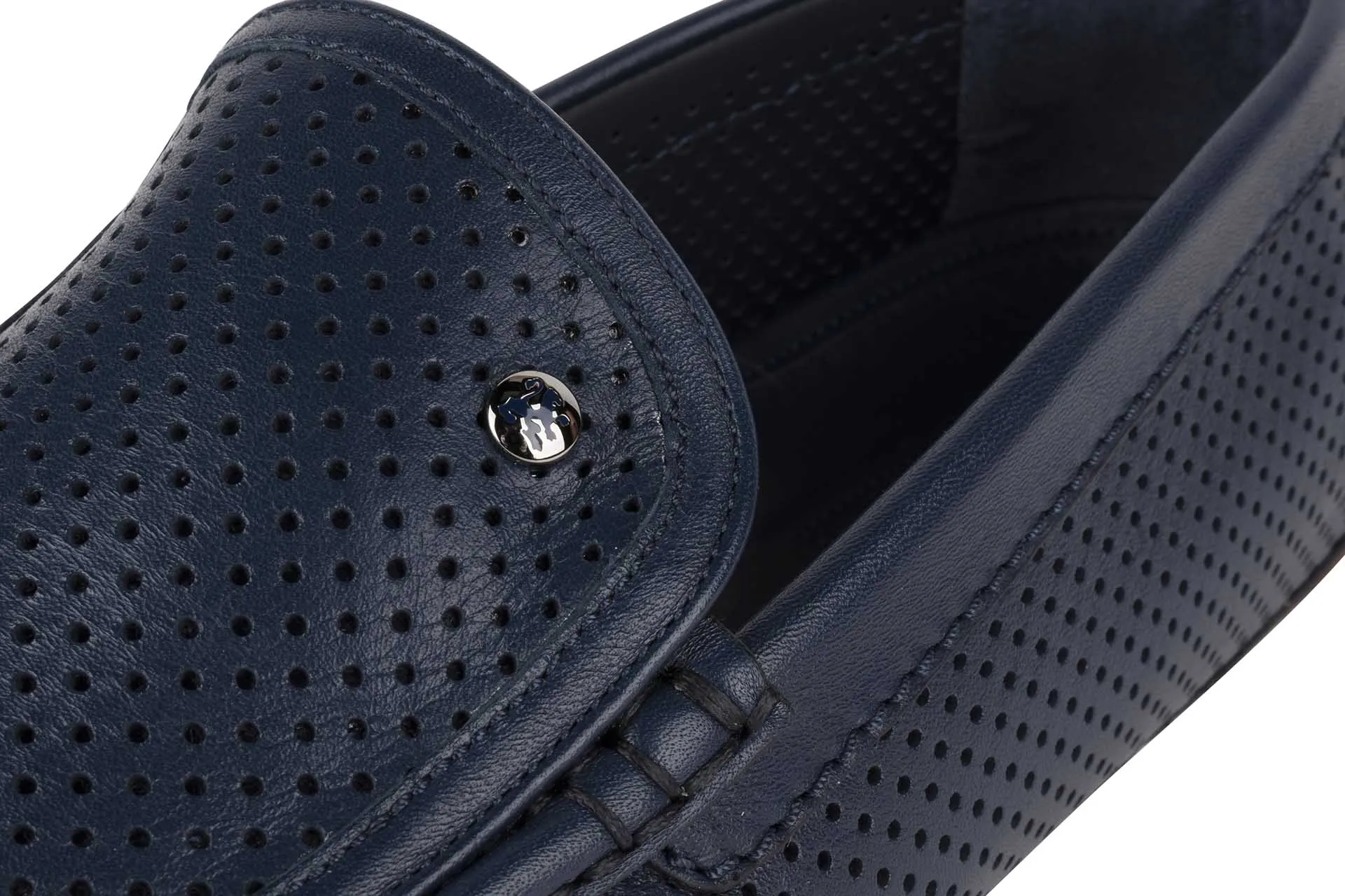 Slip On in perforated nubuck calfskin
