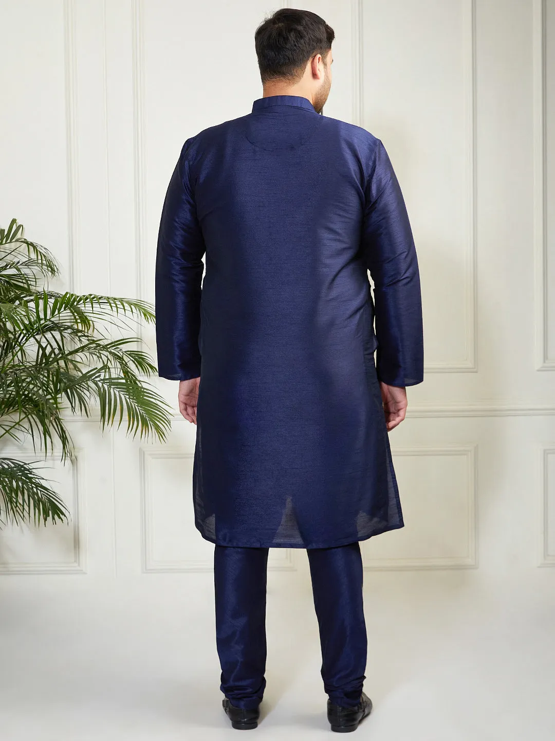 Vastramay Plus Men's Navy Blue Silk Blend Kurta Pyjama Set